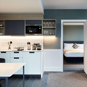Suite met een Slaapkamer en een King Size Bed